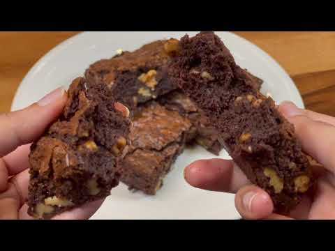 Видео: Разлика между Fudge и Brownie