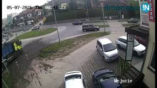 Osad z oczyszczalni wylał się na rondo. Limanowa DK 28