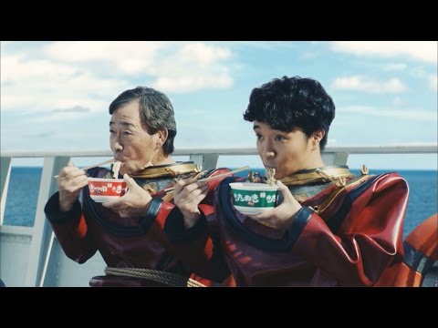 濱田岳、“恩師”武田鉄矢とCM初共演　「一人前」の太鼓判に感慨　 『マルちゃん　赤いきつねと緑のたぬき』新CM「それ今!?巨大タコ」篇