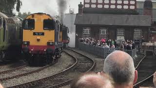 Flying Scotsman and Tornado double header at Barrow Hill (24/09/17)