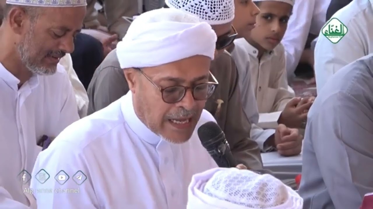 والصلاة على طه الحبيب المشفع