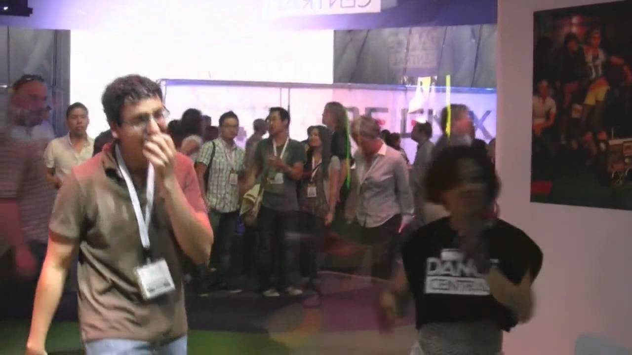 CrunchGear demos Xbox 360 Kinect and Dance Central