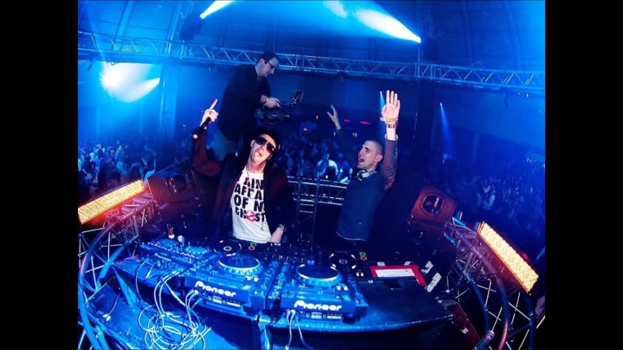Dimitri Vegas Like Mike Nova Era EDP Beach Party