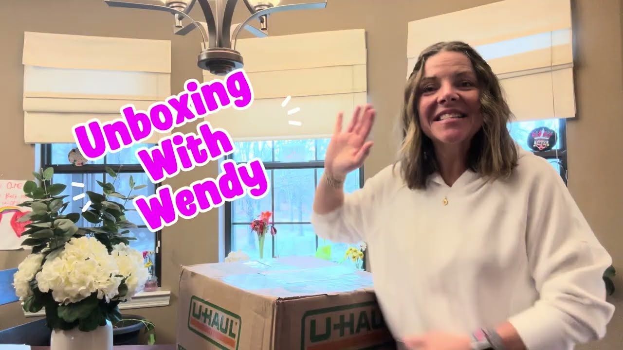 FIRST UNBOXING EVER! TREASURES OR Dissapointments? 