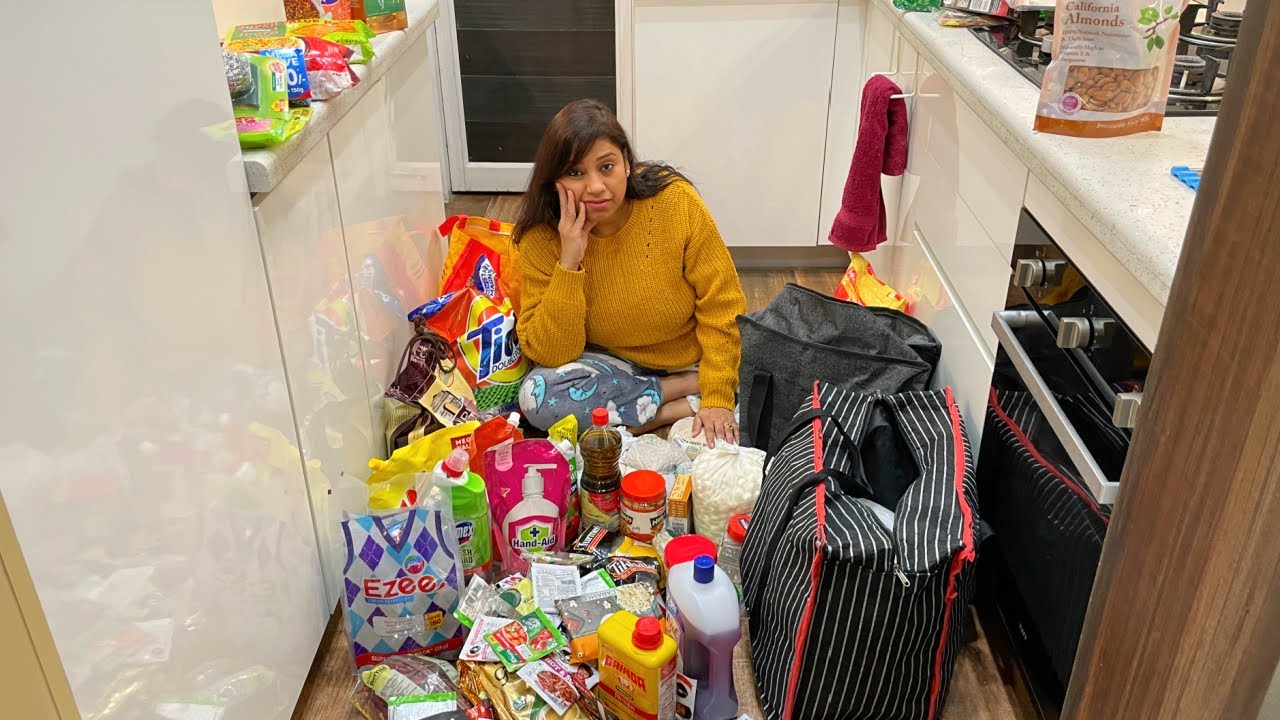 Mahinay 📆 Ki Shuruaat Main Hi D-Mart Main 15 Hazaar 💲 Ka Bill Phaad Diya 😲 || Indian Mom Studio