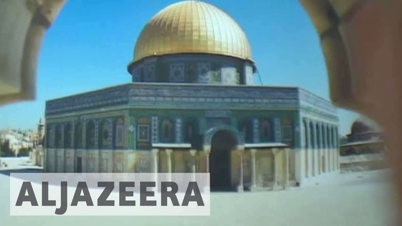 عباس يجمّد الاتصالات مع إسرائيل بسبب التوترات المتعلقة بالمسجد الأقصى