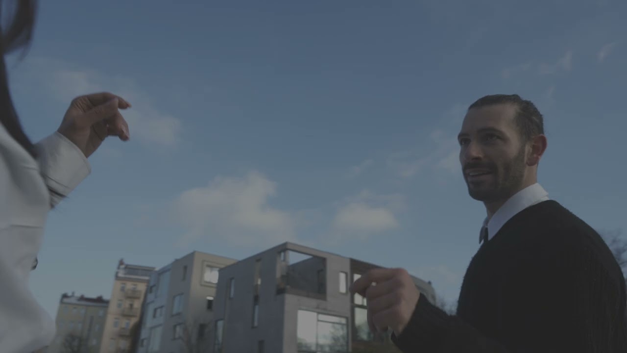 Watch MOLOTOY - "SOAVE" on YouTube Watch MOLOTOY - "SOAVE" on YouTube