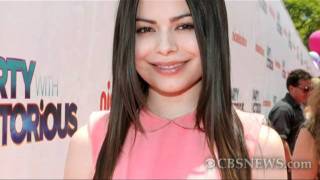 Miranda Cosgrove hurt in bus crash