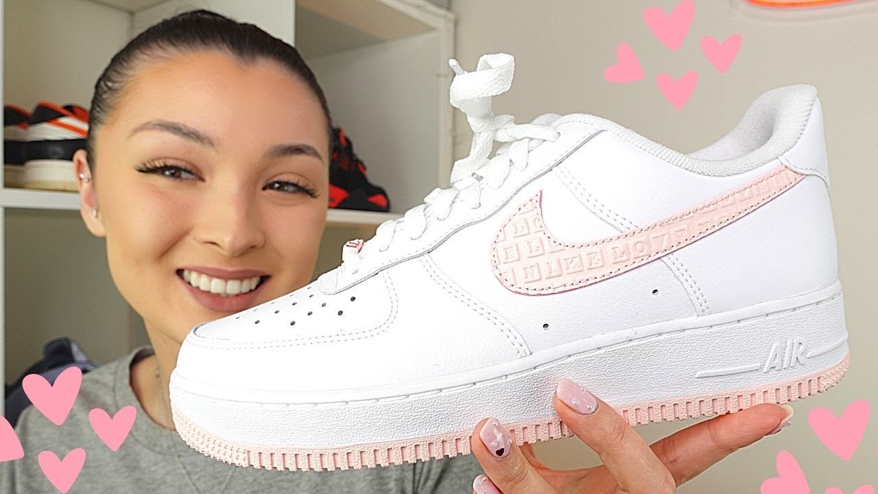 Nike Air Force 1 Valentines day 2022 -