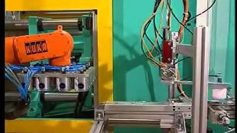 Handling of plastic wheels with a KUKA robot