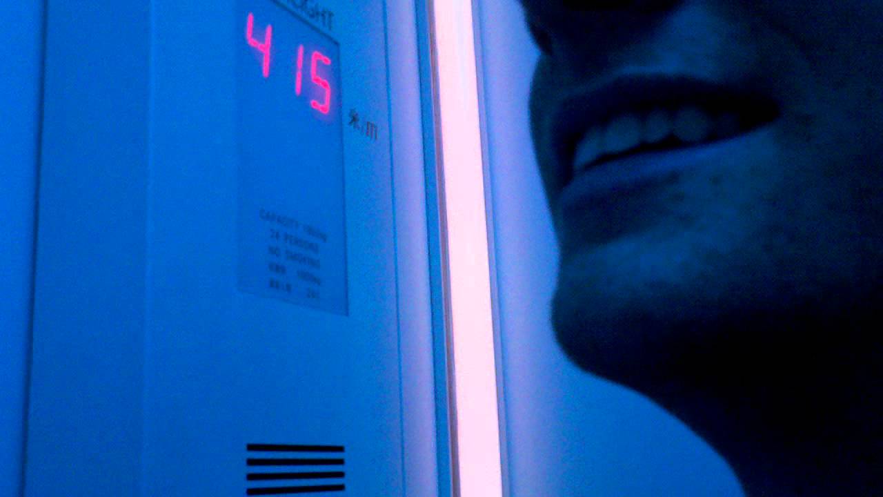 Elevator ride down the Shanghai World Financial Center