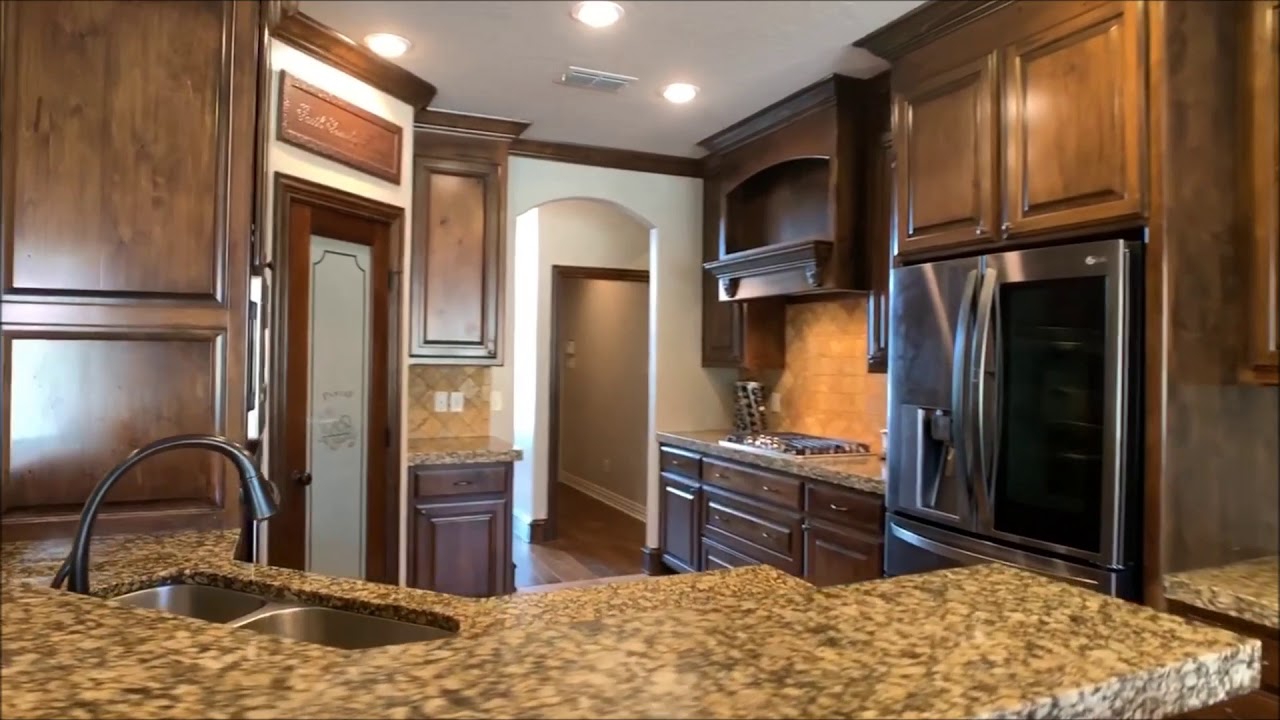 230 Lacebark Lane, Longview Texas