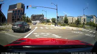 Idiot turn right from wrong lane.