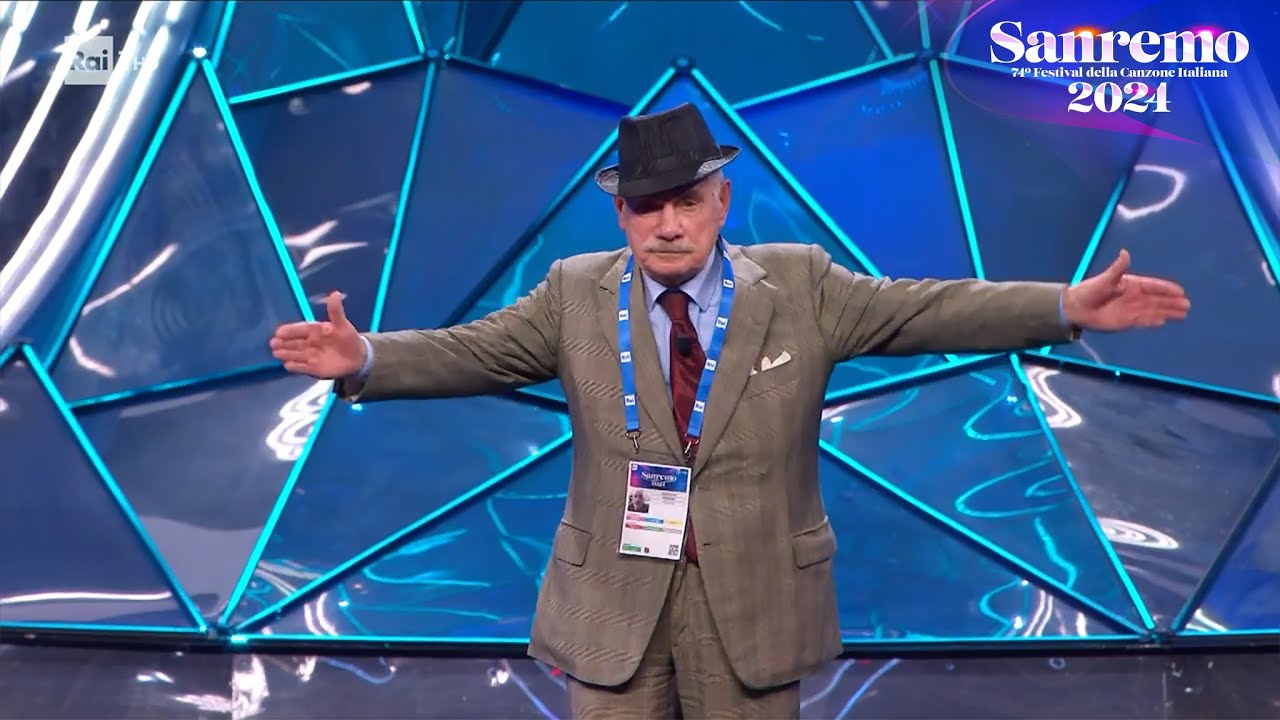 Sanremo 2024 - Ruggiero apre la seconda serata del Festival