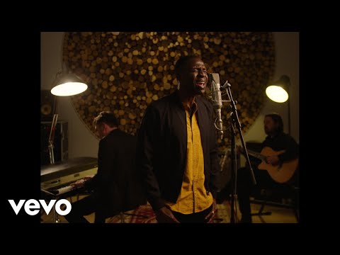 Lighthouse Family - The Streetlights And The Rain (Acoustic Performance)