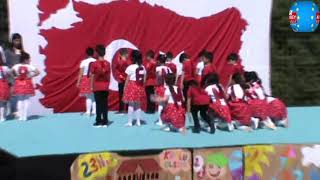 23 Nisan Programı 1B Sınıfı Bir Başkadır Benim Memleketim Gösterisi