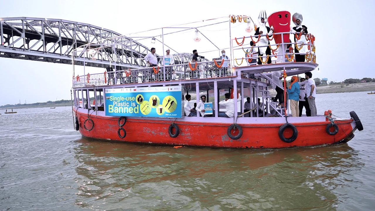 Awareness Campaign by Varanasi Nagar Nigam and Circular Waste Solutions about Single-Use Plastic Ban