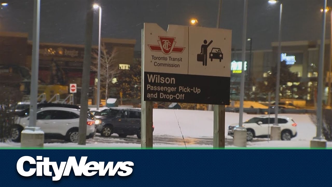 Subway stabbing leaves man in life-threatening condition - YouTube