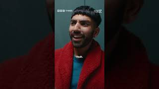 Ground-swallow-me-up. Who else is this awks #JuiceBBC