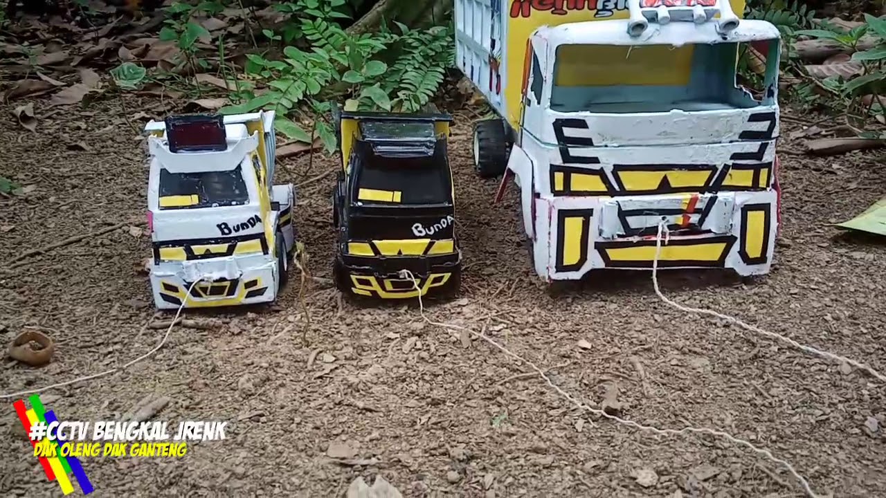 Kopdar pertama miniatur  truk  plastik mbois  YouTube