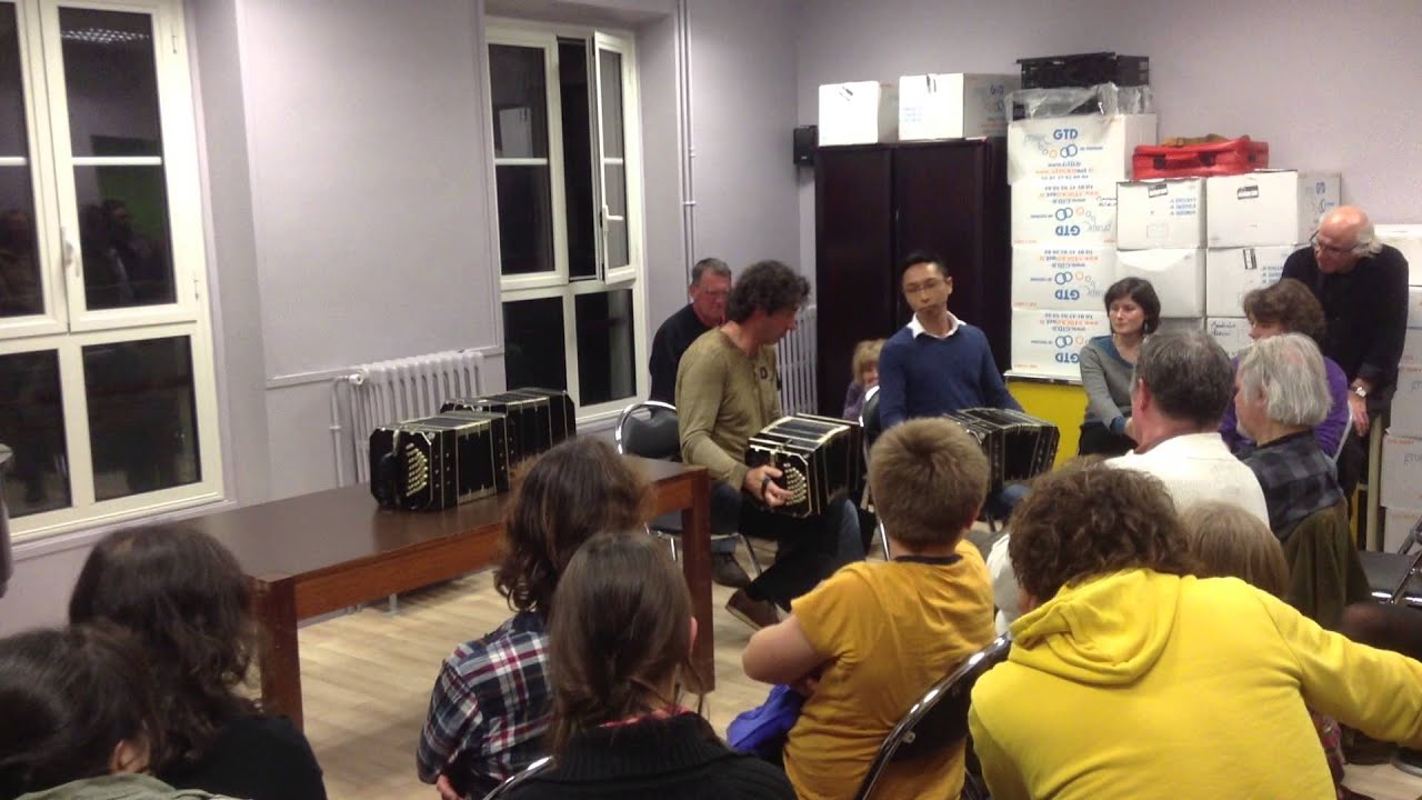 Bandoneón Fischer en Gennevilliers