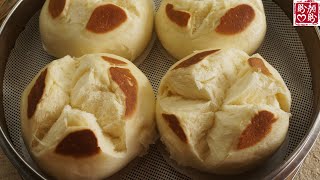 Steamed bread。口感像面包一样的开花大馒头，蓬松喧软，非常好吃！