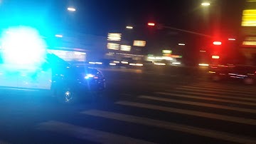 LAPD Ford Explorer Responding Code 3