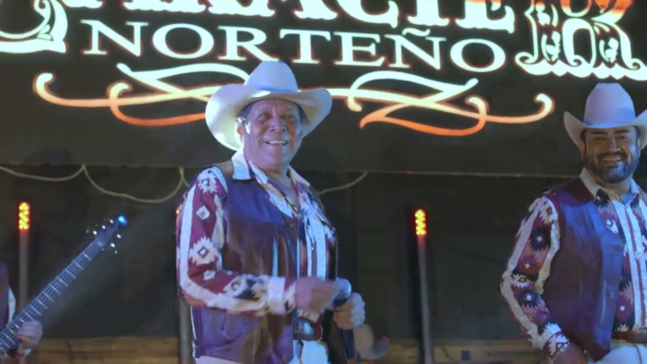 Carácter Norteño Popurrí Pa' Zapatear,