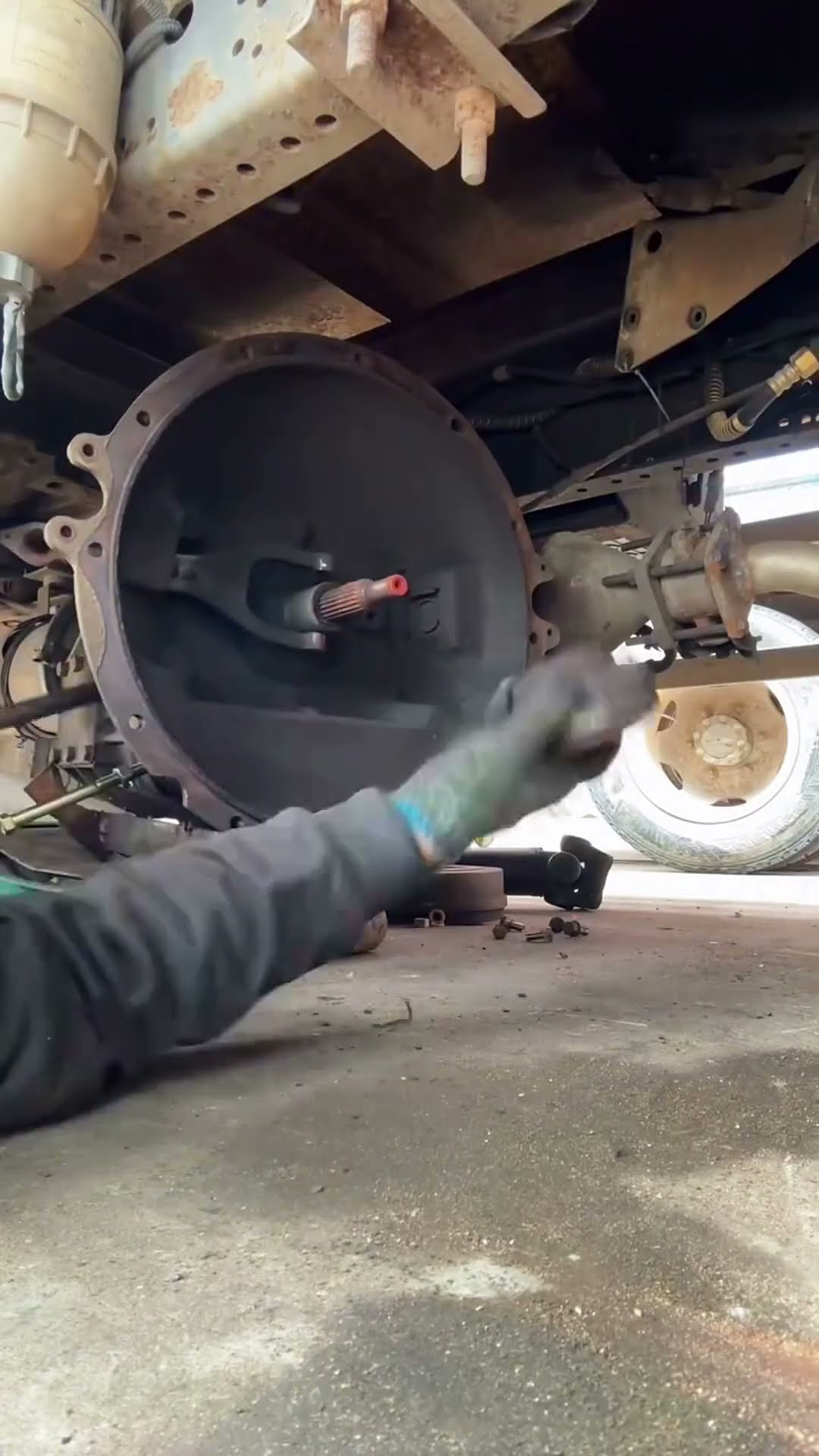 Truck maintenance process