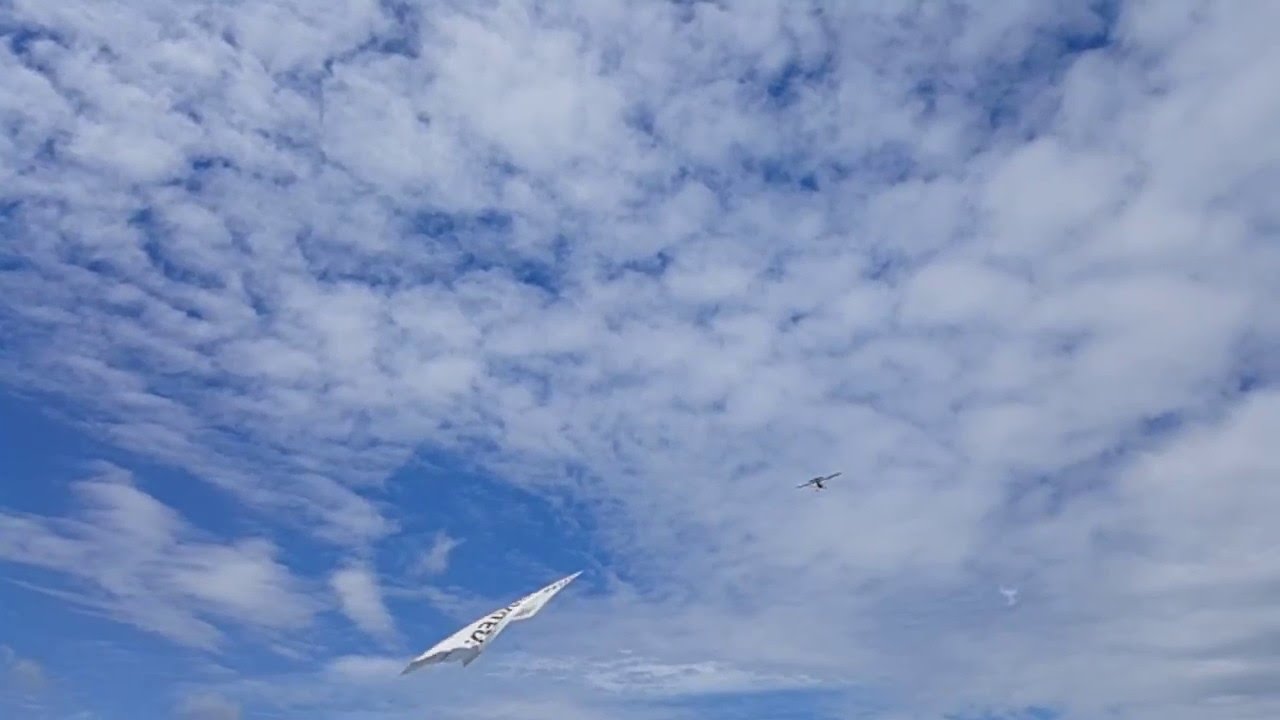 Banner Plane Youtube