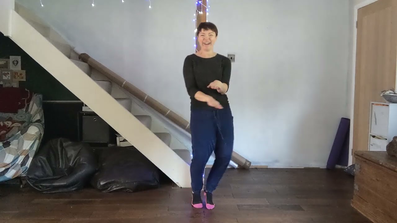 Zumba Gold warm up - 'Lets Swing Again' by Jive Bunny & The Mastermixers