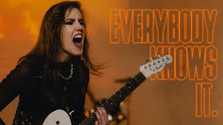 Смотреть клип Halflives - Everybody Knows It