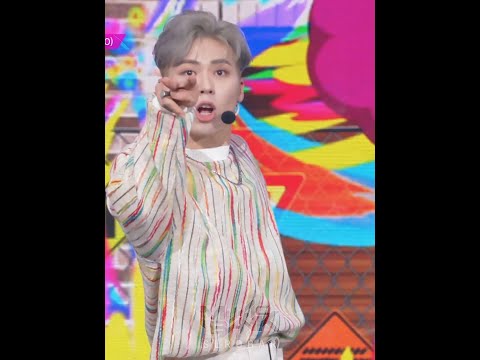 W.A.O(위아더원) - <strong>Dizzy</strong>(현기증) [Music Bank] | KBS WORLD TV 211203
