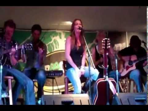Gretchen Wilson "Up Close and Personal" Part 2