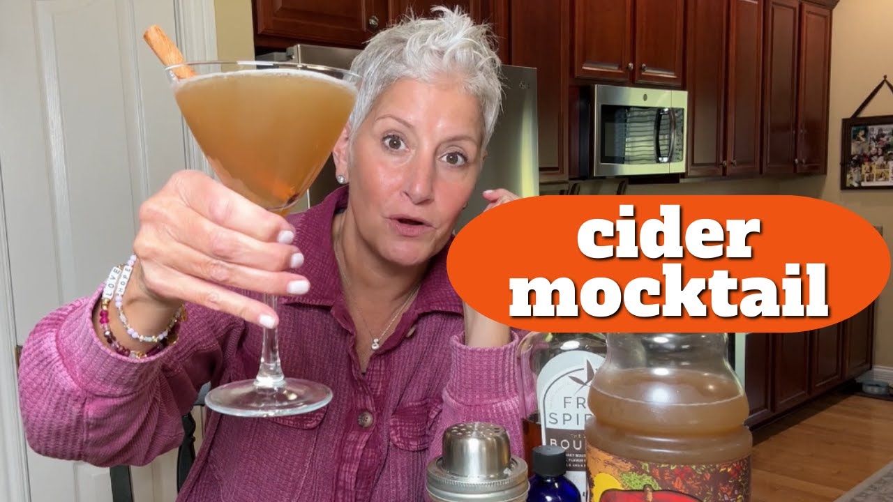 The PERFECT Spiced Cider Mocktail for Fall!