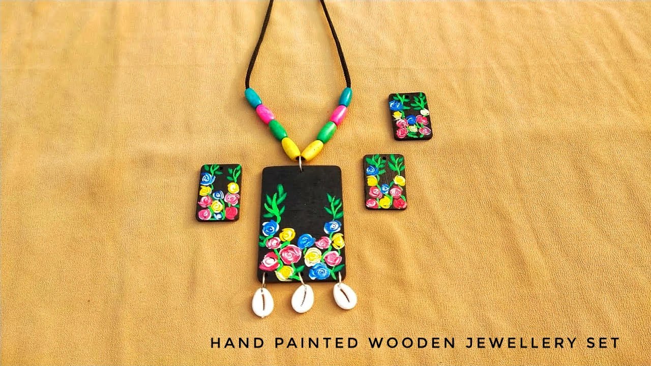 hand painted wooden jewellery set / hand made jewellery / jewellery