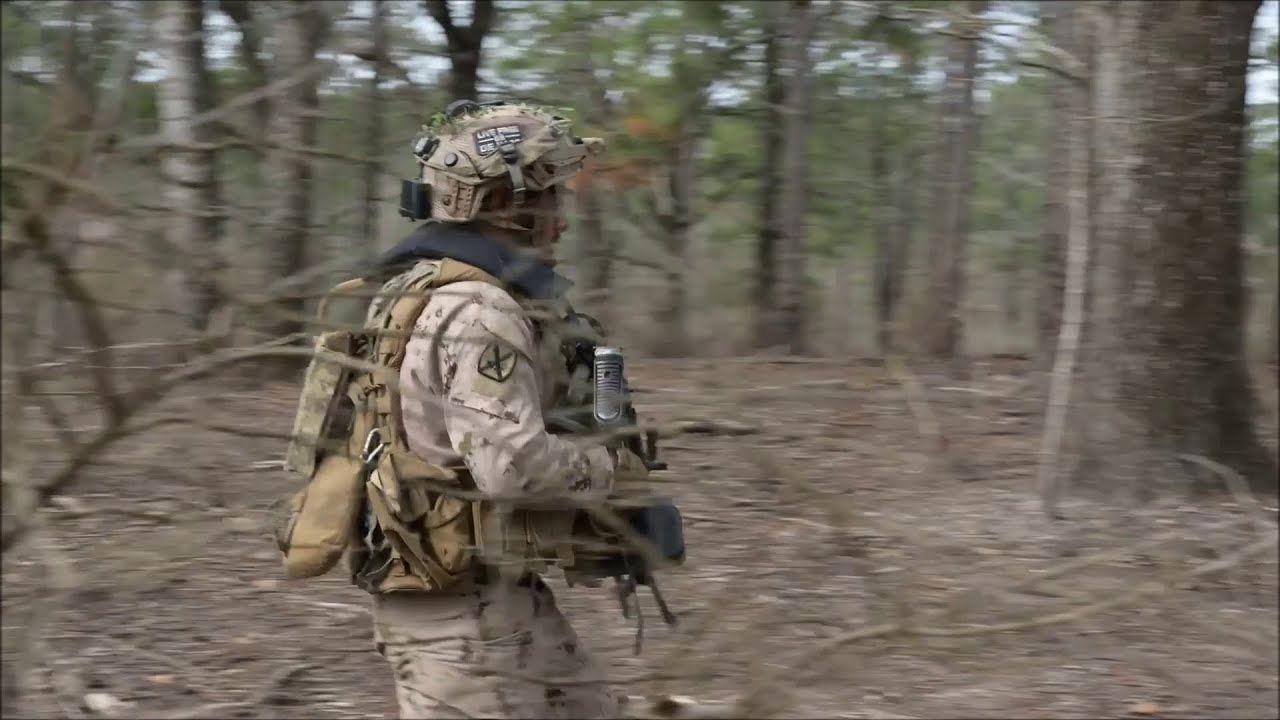UAE and U S troops live fire recon at JRTC - YouTube