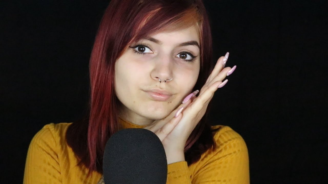 (Magyar ASMR) Kézhangok egy kis suttogással.