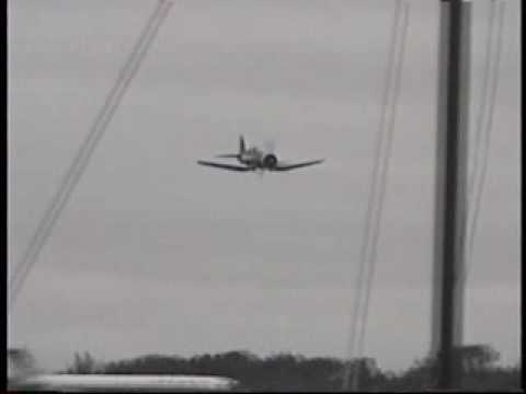 2000 Sounds of Freedom Airshow - F4U Corsair