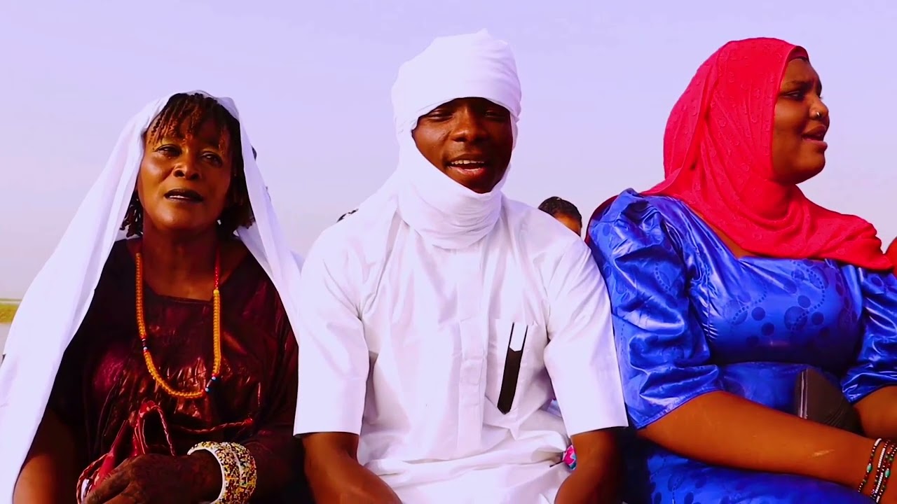 le clip ir bina mara de AARLCG  associations des artistes rappeurs leader coultruel de Gao