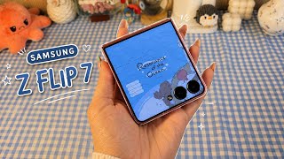 Samsung Z Flip 7 in 2026 🍓 | Customization, Camera, Gaming screenshot 4
