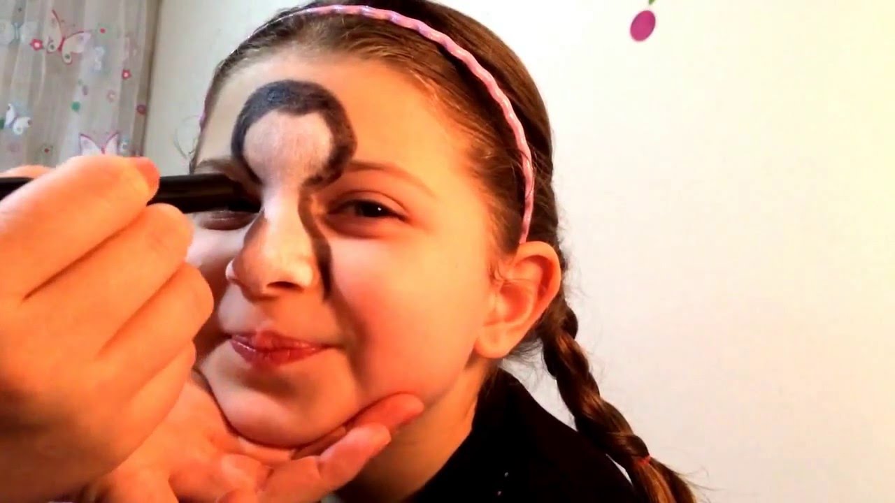Yuz Boyasiyla Penguen Cizimi Penguin Makeup Youtube