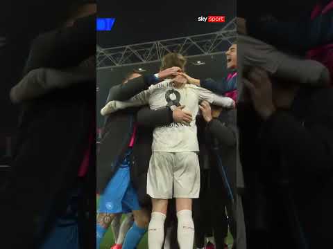 Video La prodezza di Scott McTominay ribalta l'iniziale vantaggio di Malinovskyi