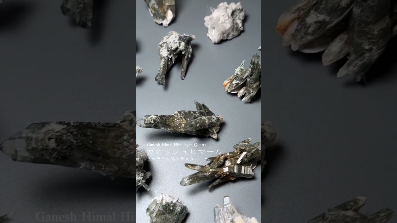 希少　カイヤナイト原石　クラスター　台座付 希少 カイヤナイト原石 クラスター 台座付