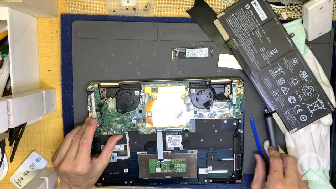 HP Spectre x360 　13-ap0036TU　ジャンク　部品取り HP Spectre x360 13 ap0041tu 1 分解 Disassembly - YouTube