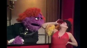 Muppet Songs: Liza Minnelli - Copacabana