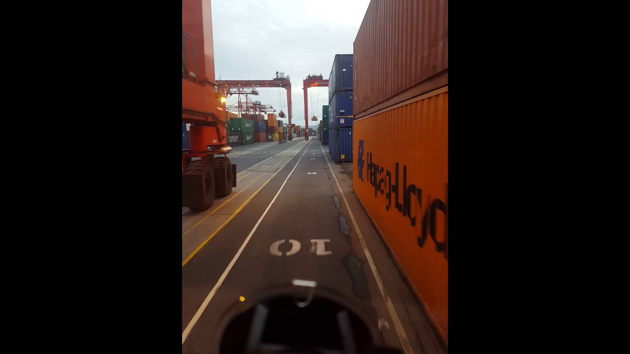 A day in dublin port shunting