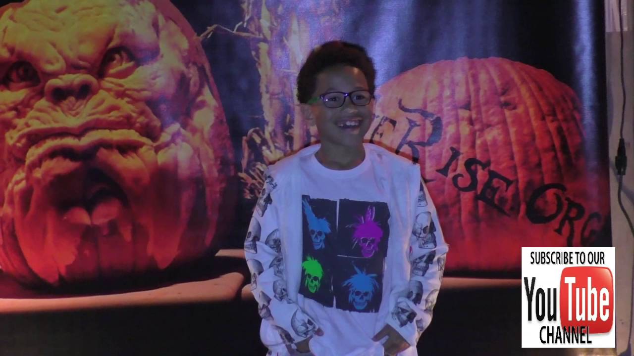 Sage Correa at the Rise Of The Jack O'Lanterns at Los Angeles Convention Center in Los Angeles