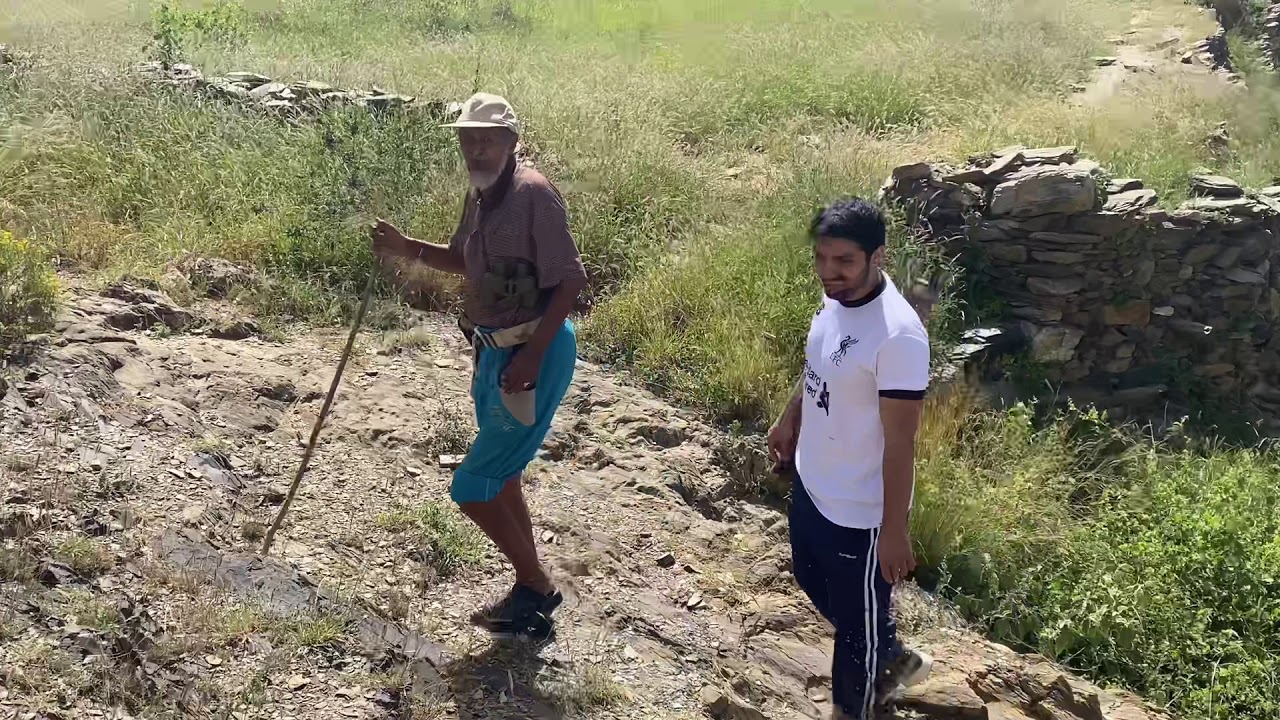 رحلة الى قرية بران