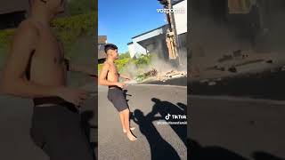 Family escapes their home seconds before an earthquake causes a collapse